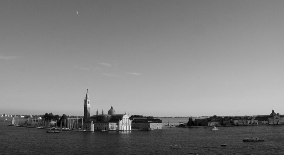 Venice moonrise-9934